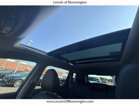 Used 2015 Nissan Rogue SL w/ SL Premium Package image 36