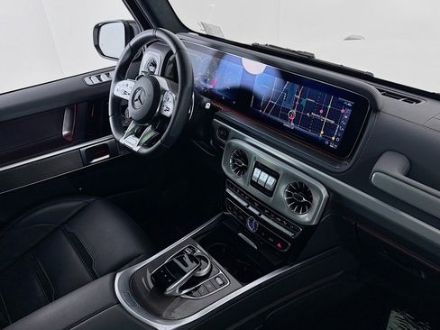 Certified 2024 Mercedes-Benz G 63 AMG 4MATIC w/ Manufactur Interior Package image 17