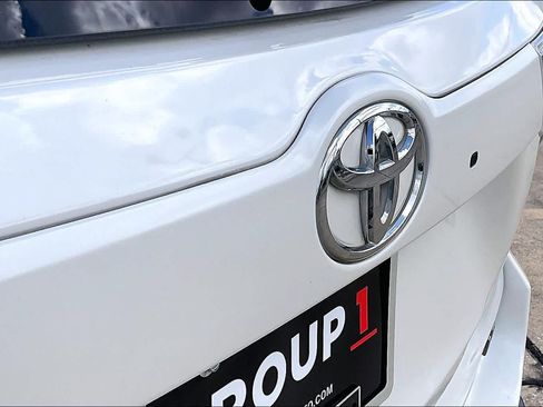 Used 2015 Toyota Highlander Plus FWD image 31