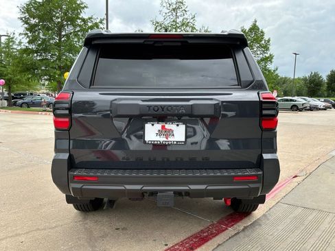 New 2026 Toyota 4Runner SR5 RWD image 6