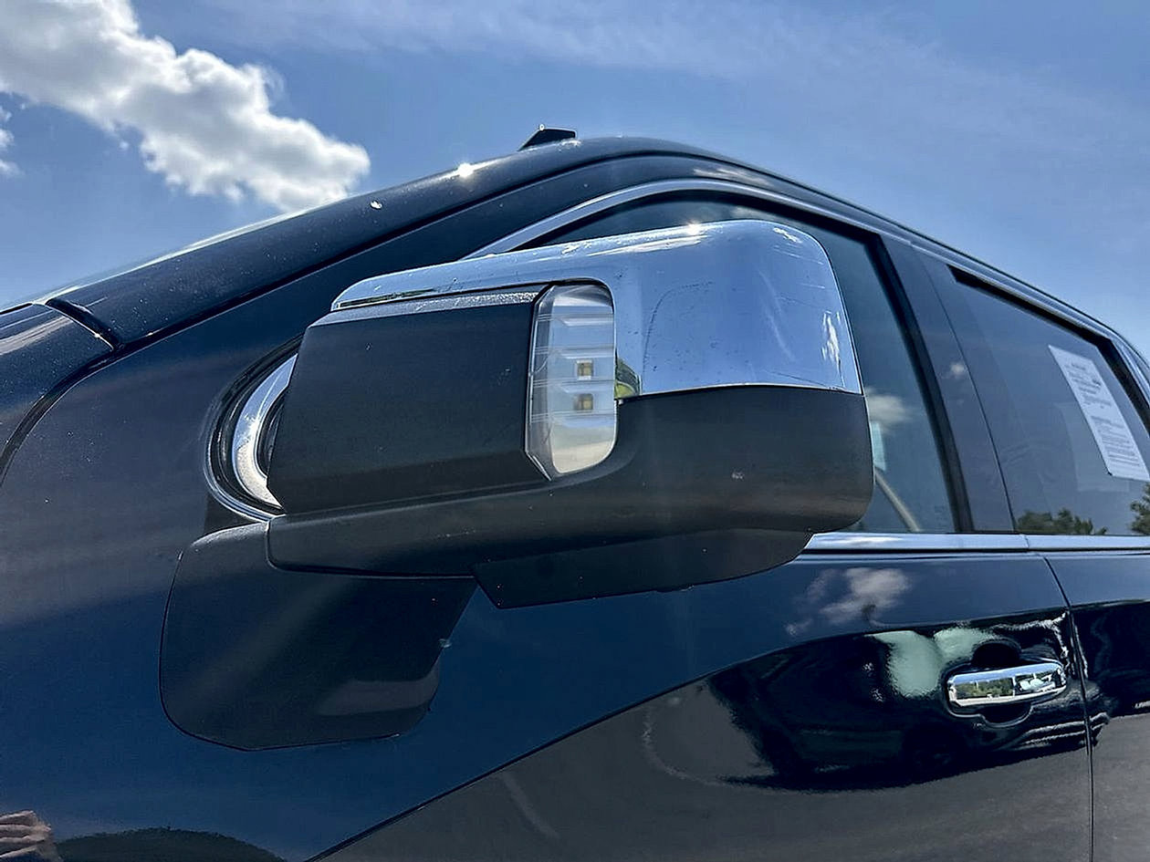 Used 2021 GMC Sierra 1500 Denali w/ Denali Ultimate Package AWD/4WD image 10