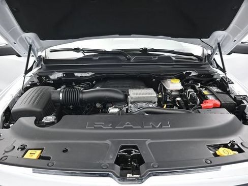 Used 2026 RAM 1500 Laramie w/ Advanced Safety Group II AWD/4WD image 36