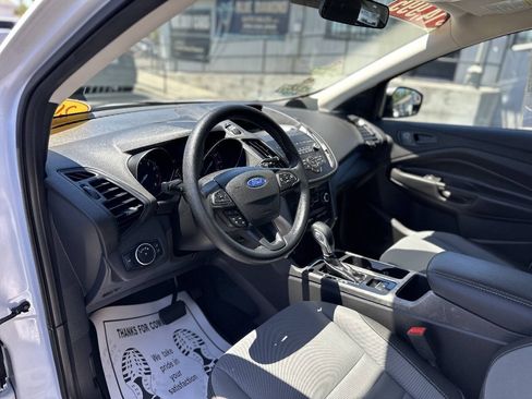 Used 2019 Ford Escape S FWD image 9