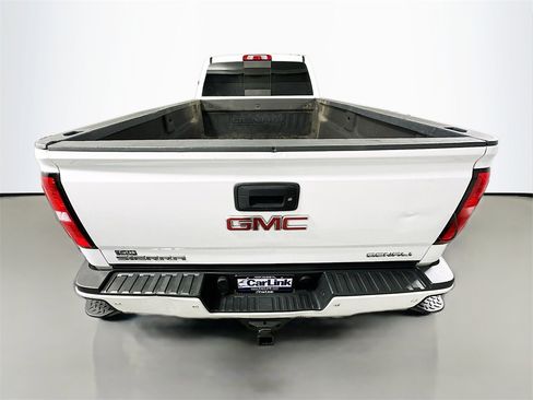 Used 2016 GMC Sierra 3500 Denali w/ Duramax Plus Package image 33