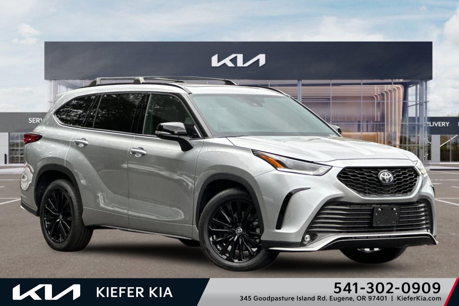 Used 2023 Toyota Highlander XSE AWD/4WD image 1