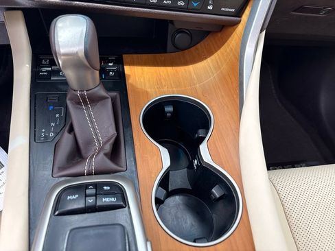 Used 2017 Lexus RX 350 FWD w/ Premium Package image 16