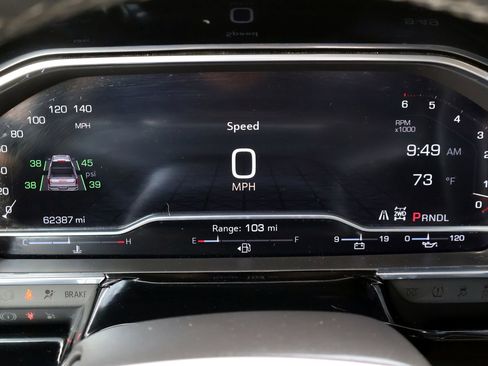 Used 2024 GMC Sierra 1500 SLT image 27