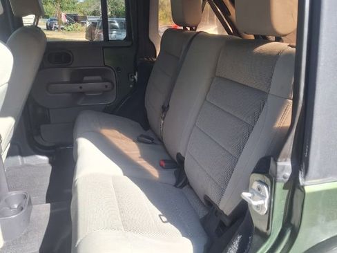Used 2007 Jeep Wrangler Unlimited Sahara image 15