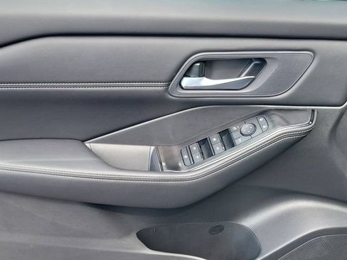 New 2026 Nissan Rogue Dark Armor AWD/4WD image 12