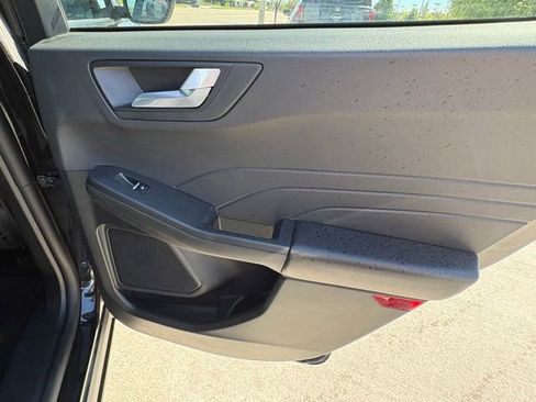 Used 2025 Ford Escape ST-Line AWD/4WD image 29