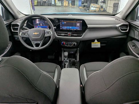 New 2026 Chevrolet TrailBlazer LT w/ LT Cold Weather Package image 16