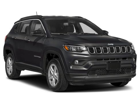 New 2026 Jeep Compass Limited w/ Limited Altitude Pack image 7