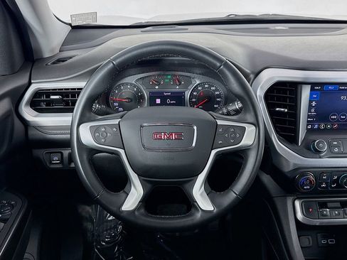 Used 2023 GMC Acadia SLT image 29