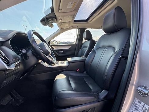 Used 2025 MAZDA CX-90 3.3 Turbo w/ Preferred Package AWD/4WD image 18