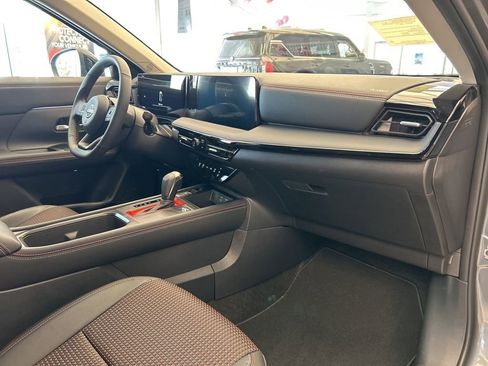 New 2026 Nissan Kicks SR w/ Illumination Package image 35