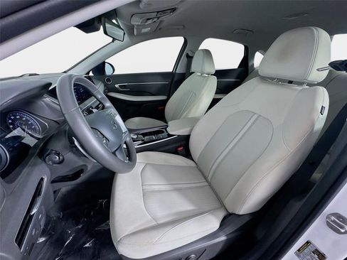 Used 2023 Hyundai Sonata SEL w/ Cargo Package FWD image 11