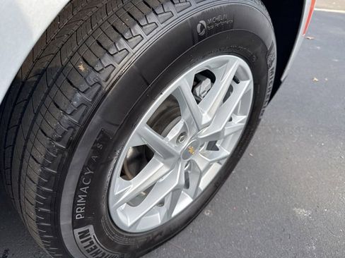 Certified 2022 Chevrolet Equinox LT image 28