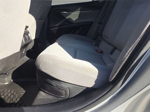 Used 2025 Toyota Camry XSE image 19