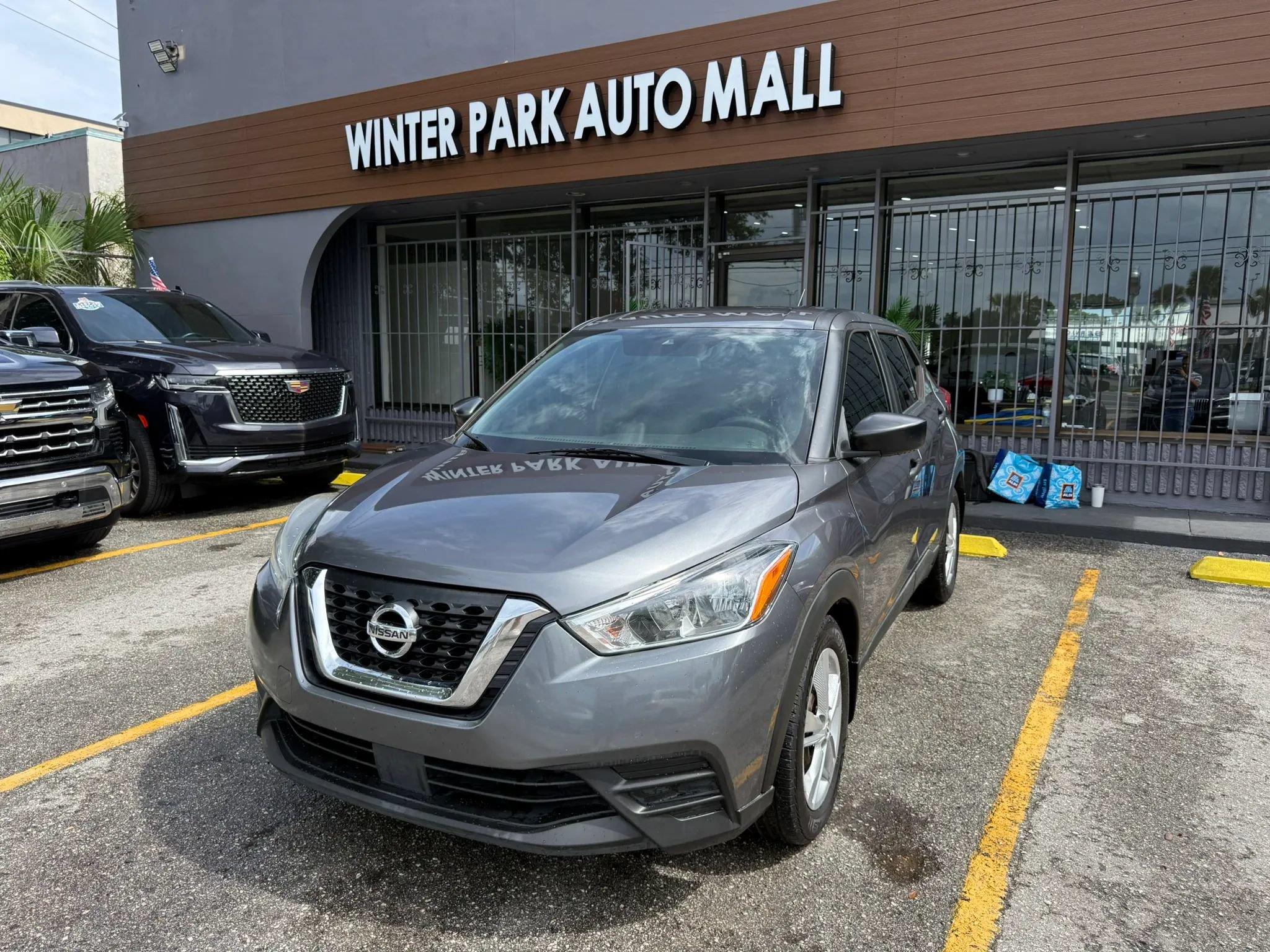 Used 2020 Nissan Kicks S FWD image 1
