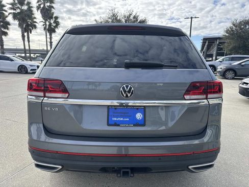 Used 2023 Volkswagen Atlas SE w/ Black Wheel Package image 6