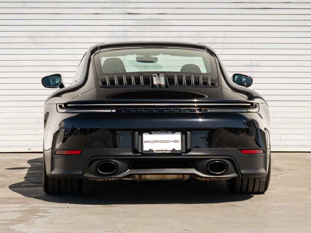 Certified 2025 Porsche 911 Carrera S RWD image 31