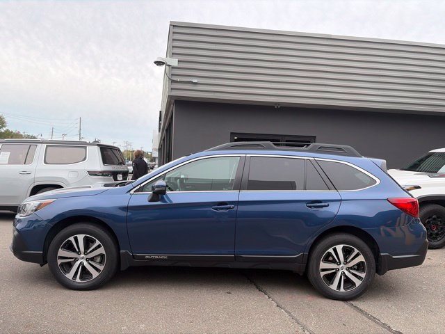 Used 2019 Subaru Outback 2.5i Limited w/ Popular Package #2 AWD/4WD image 5