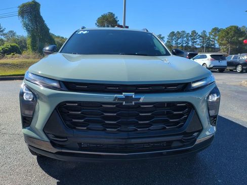 Used 2024 Chevrolet Trax ACTIV w/ Driver Confidence Package image 9