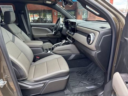 Certified 2025 Chevrolet Colorado ZR2 w/ Technology Package image 19