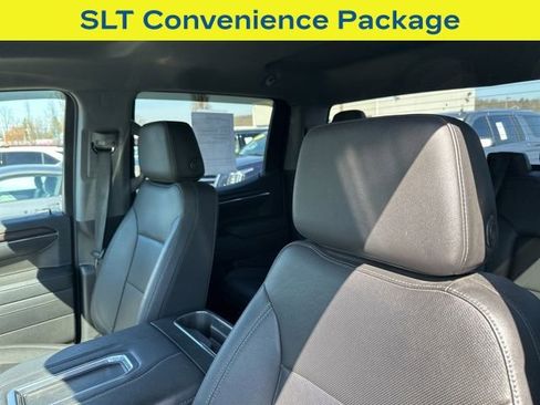 Used 2022 GMC Sierra 1500 SLT w/ SLT Premium Package image 6