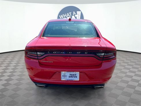 Used 2023 Dodge Charger SXT image 4