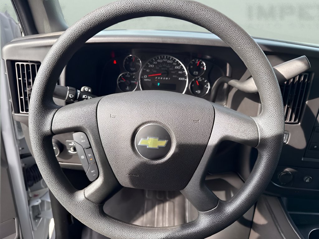 Used 2024 Chevrolet Express 3500 LS RWD image 12