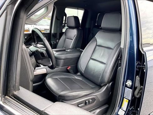 Used 2022 Chevrolet Silverado 2500 LTZ w/ LTZ Convenience Package II AWD/4WD image 10