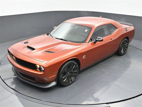 Used 2021 Dodge Challenger R/T Scat Pack image 26
