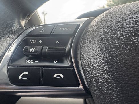 Used 2018 Hyundai Sonata SE FWD image 24