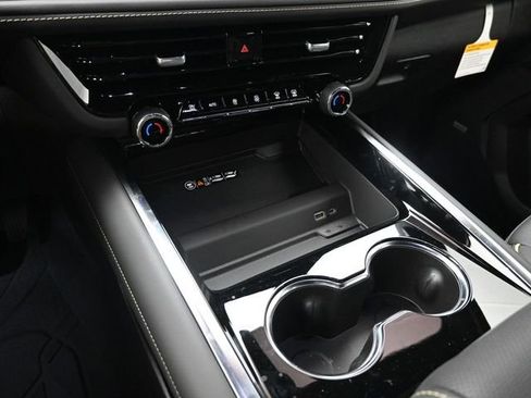 New 2026 Chevrolet Tahoe Premier image 34