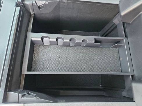 Used 2025 Ford F150 XLT w/ Equipment Group 301A Standard image 29