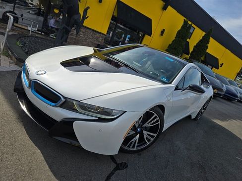 Used 2016 BMW i8 AWD/4WD image 3