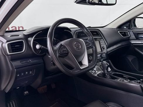 Used 2020 Nissan Maxima Platinum w/ Sport Mat Group image 9