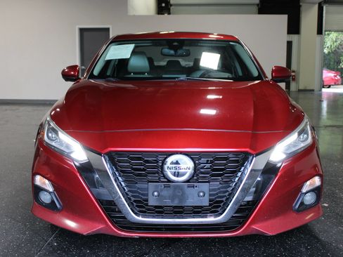 Used 2019 Nissan Altima 2.5 Platinum FWD image 7