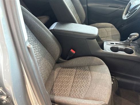 Used 2024 Chevrolet Equinox LT w/ LPO, Floor Liner Package FWD image 27