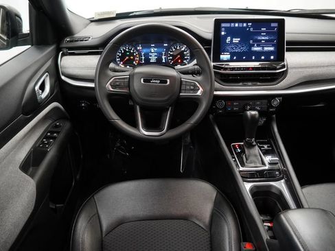 Certified 2024 Jeep Compass Latitude w/ Altitude Special Edition AWD/4WD image 20