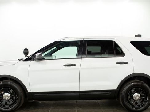 Used 2017 Ford Explorer 4WD Police Interceptor w/ Ready For The Road Package image 5