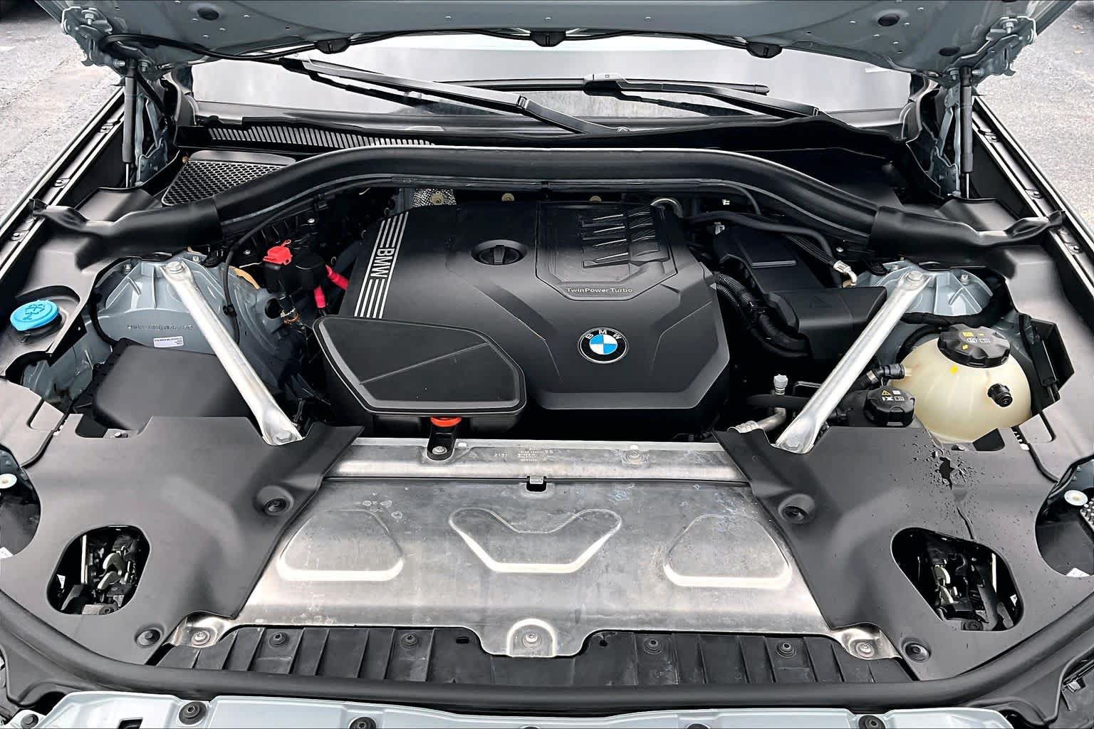 Used 2024 BMW X3 sDrive30i w/ M Sport Package RWD image 32