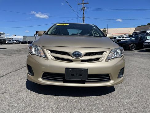 Used 2013 Toyota Corolla L FWD image 5