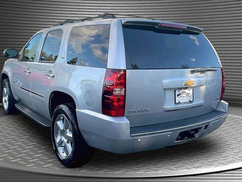 Used 2012 Chevrolet Tahoe LTZ AWD/4WD image 4
