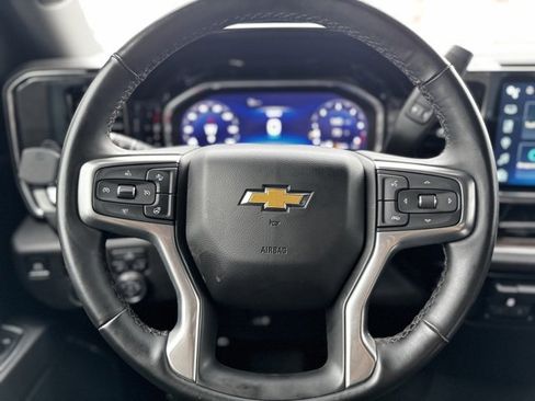 Used 2024 Chevrolet Silverado 3500 LT w/ Convenience Package image 23