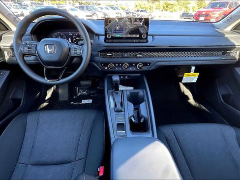 New 2025 Honda Accord SE image 12