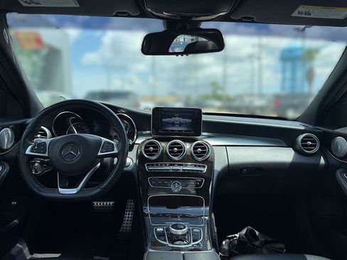 Used 2018 Mercedes-Benz C 300 Sedan image 12