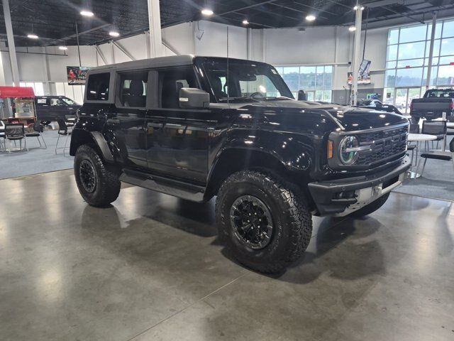 Certified 2024 Ford Bronco Raptor AWD/4WD image 1