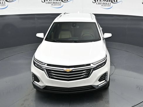 Used 2023 Chevrolet Equinox Premier FWD image 19